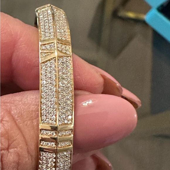Tiffany X Closed Wide Hinged Diamond Bangle ✨ NEW - Picture 4 of 4